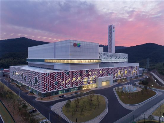 C:Users hinkpadDesktop中材節(jié)能研發(fā)生產(chǎn)的2x750td垃圾焚燒發(fā)電鍋爐成功應(yīng)用在寧波垃圾處置項目.jpg