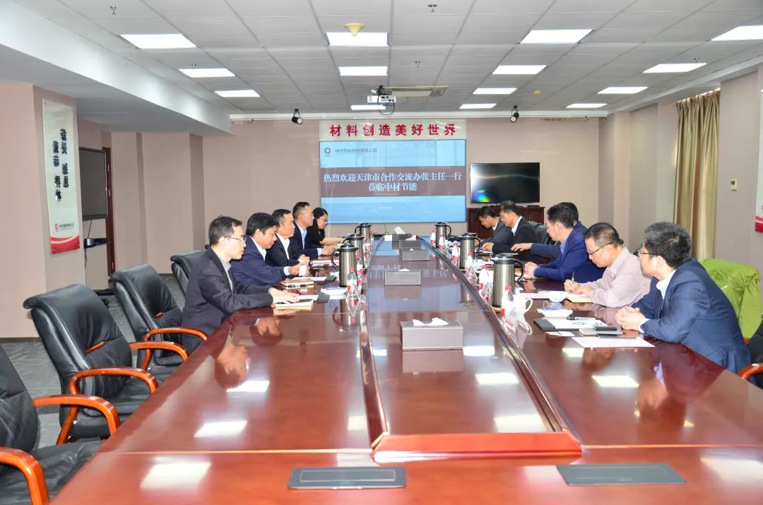 a8ee3737806497b67487818066f206f.jpg a8ee3737806497b67487818066f206f.jpg