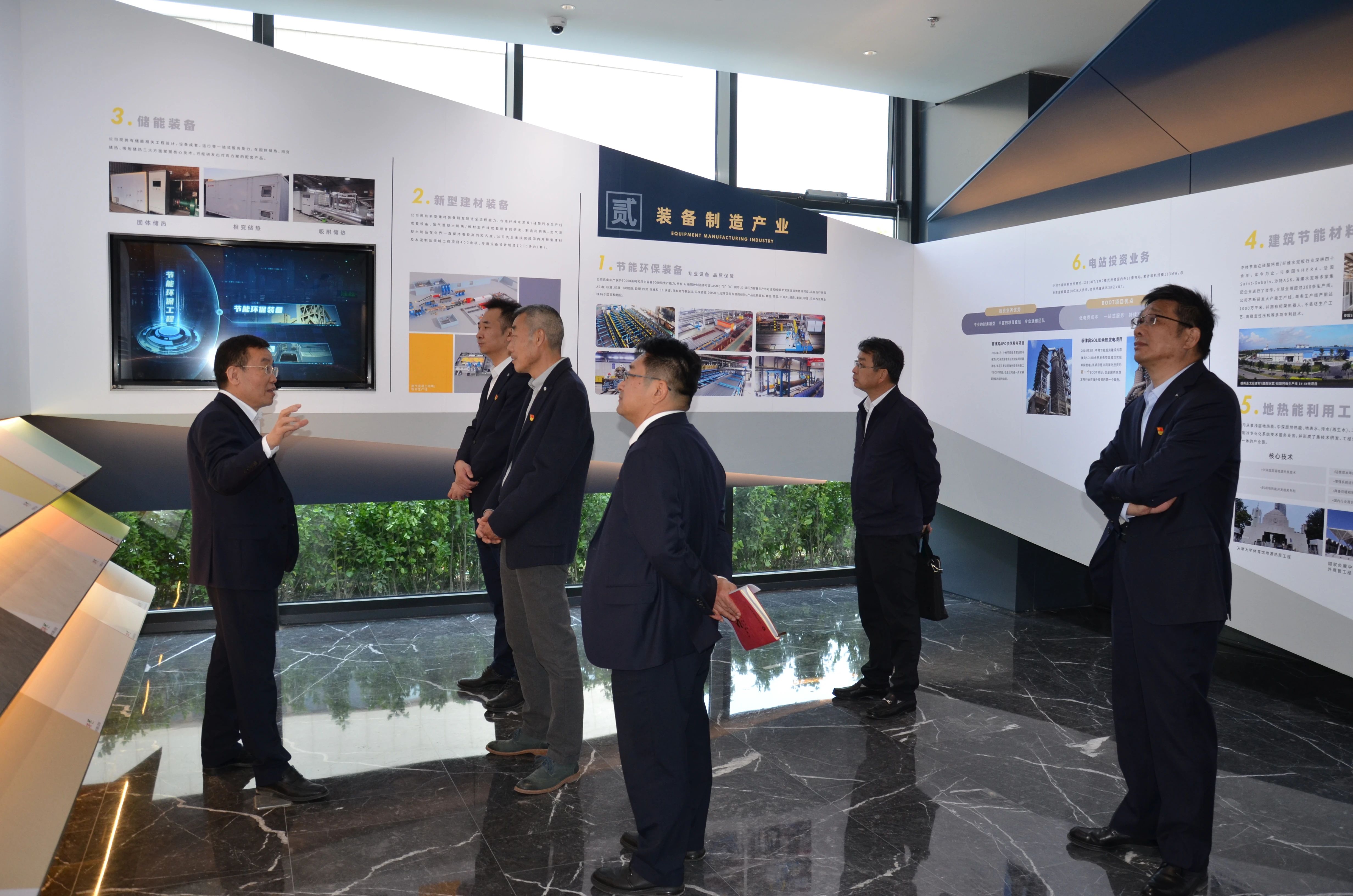 21bf1edbcf092fb40d335b3571397303.jpg 21bf1edbcf092fb40d335b3571397303.jpg